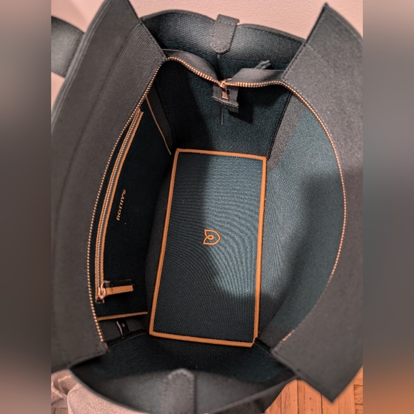 NWOT Rothy's The Handbag *Rare/retired color Juniper - Picture 8 of 10